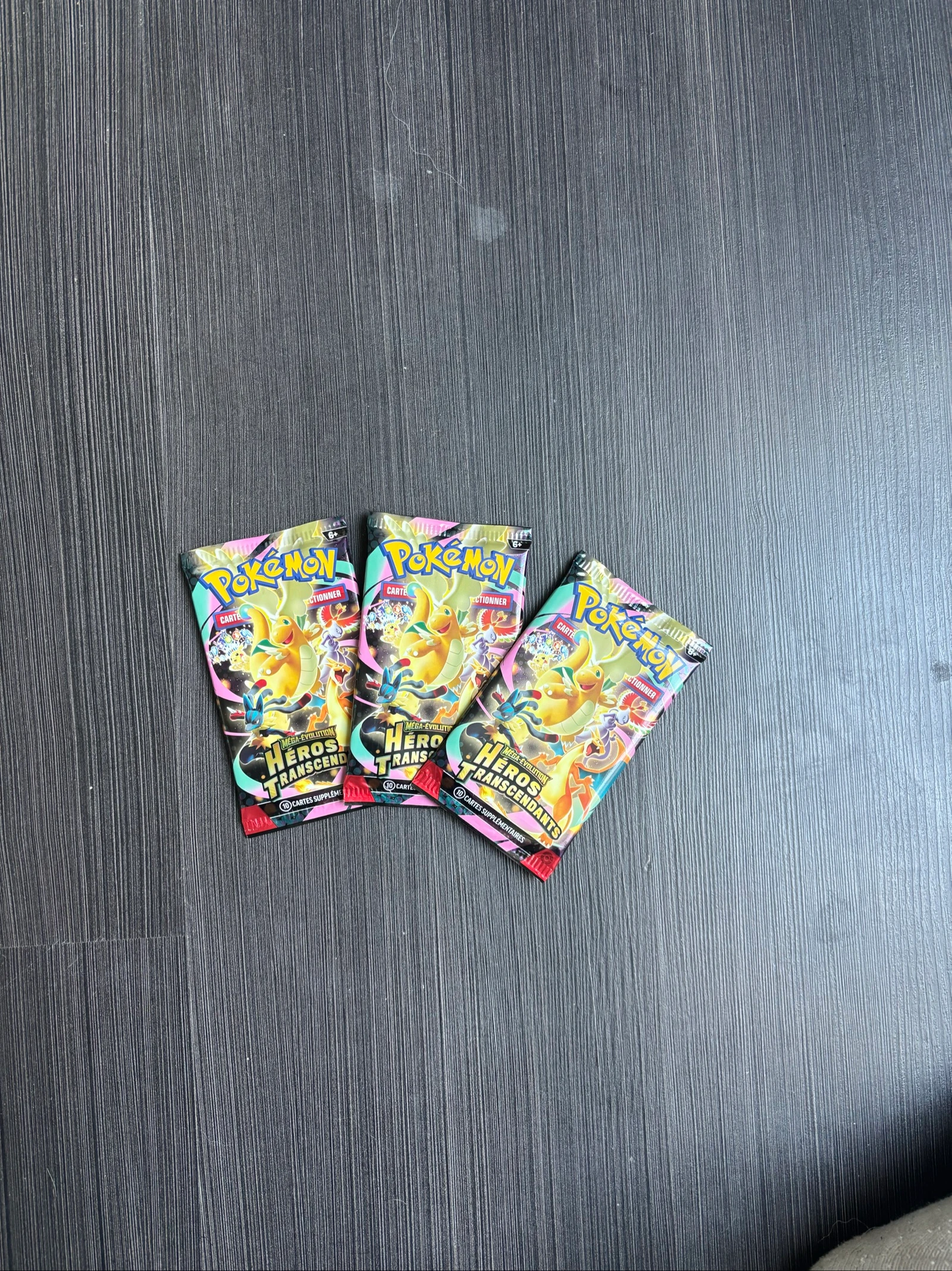 Booster héros transcendants 